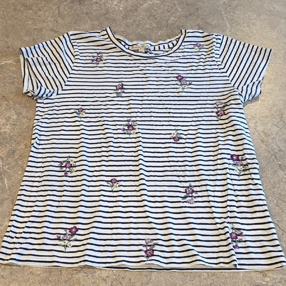 (J43) Express Womans Sz L Striped Tee with Floral Accents